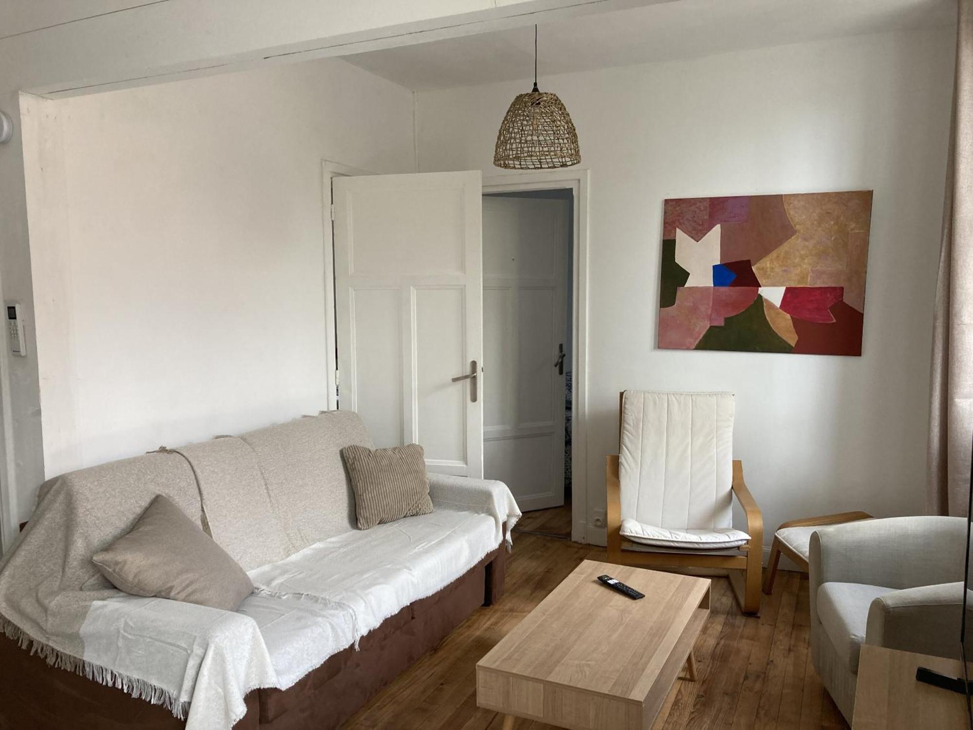 Location Appartement Des Pyrenees Borderes-sur-l'Echez Szoba fotó