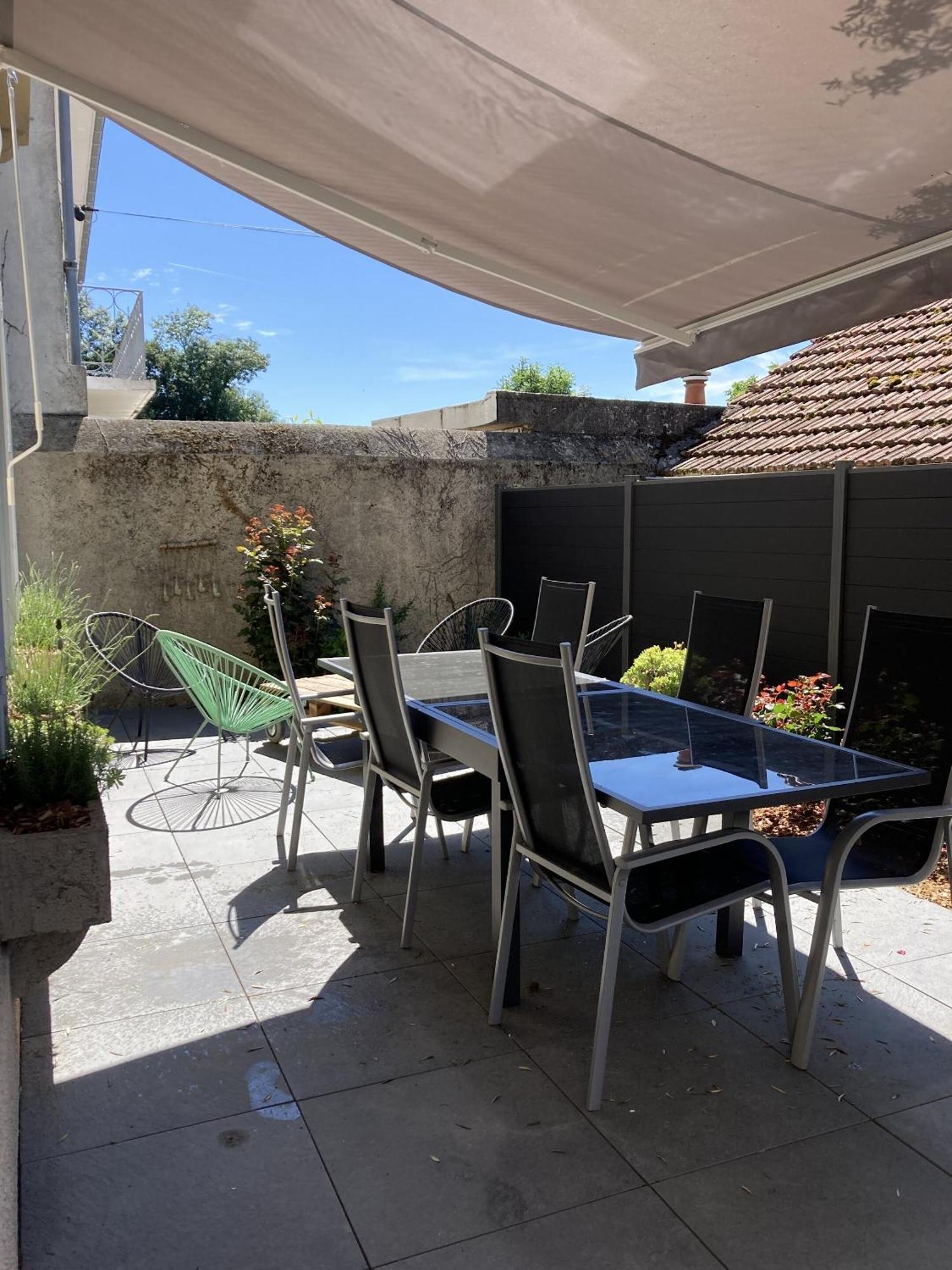 Location Appartement Des Pyrenees Borderes-sur-l'Echez Szoba fotó