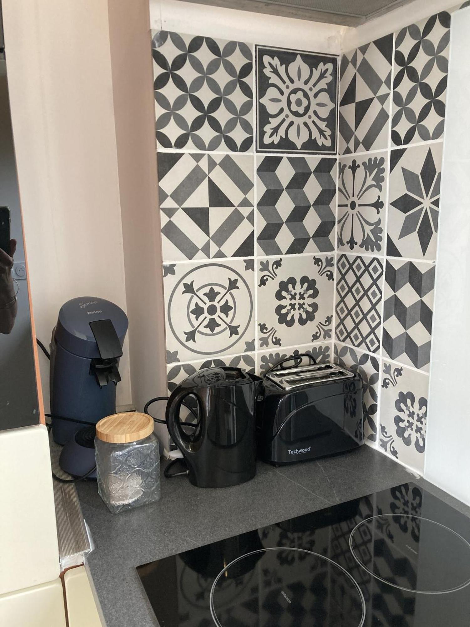 Location Appartement Des Pyrenees Borderes-sur-l'Echez Szoba fotó